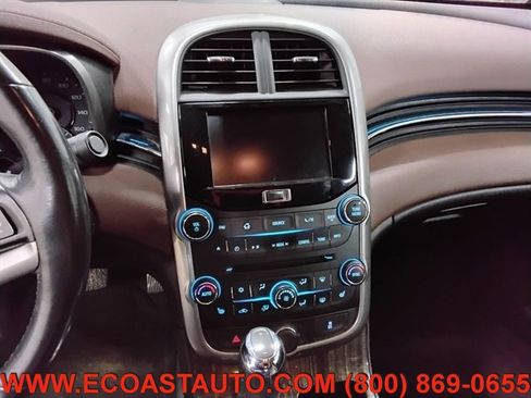 Used 2015 Chevrolet Malibu LTZ image 12