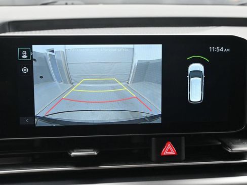 Used 2026 Kia Carnival FWD image 15