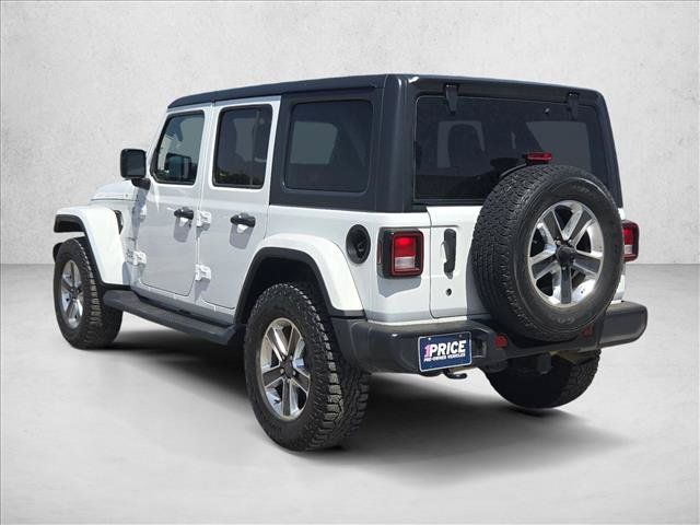 Used 2018 Jeep Wrangler Unlimited Sahara AWD/4WD image 8