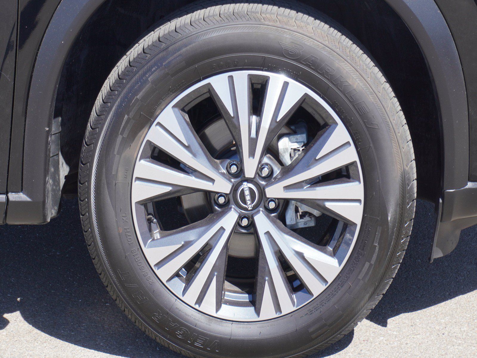Used 2023 Nissan Rogue SV FWD image 5