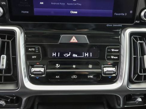 Used 2022 Kia Sorento X-Line EX image 18