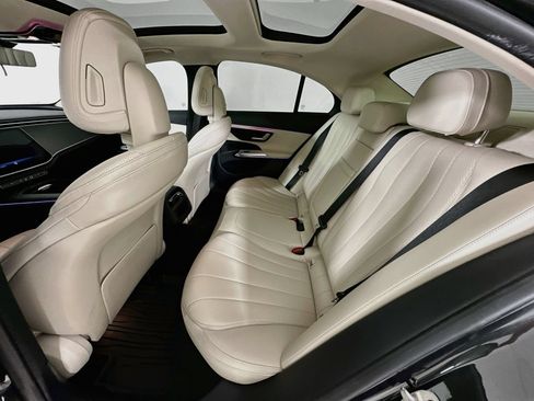 Used 2026 Mercedes-Benz E 350 Sedan image 26