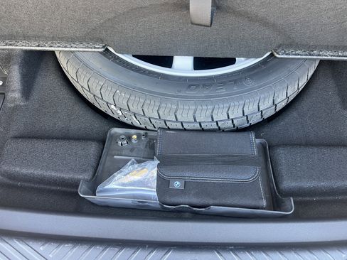 Used 2025 BMW X3 xDrive30i AWD/4WD image 18