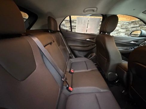 Used 2024 Buick Encore GX Preferred w/ Comfort Package AWD/4WD image 35