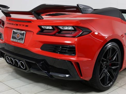 Used 2023 Chevrolet Corvette Z06 w/ Z07 Performance Package image 44