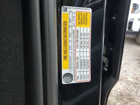 Used 2025 GMC Yukon XL Elevation RWD image 30