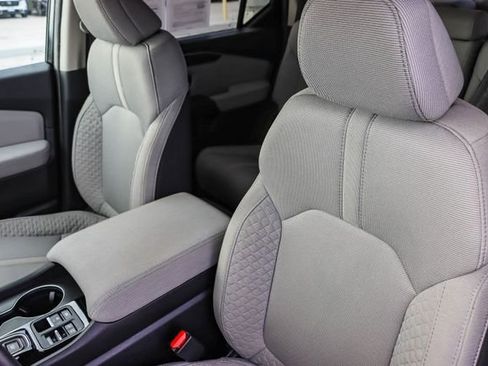 Certified 2024 Honda Pilot LX image 27