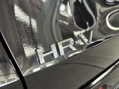 Used 2026 Honda HR-V EX-L image 11