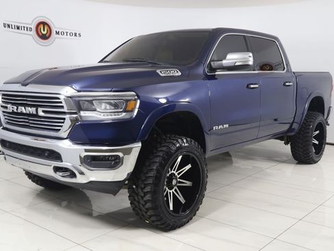 Used 2020 RAM 1500 Laramie AWD/4WD image 5