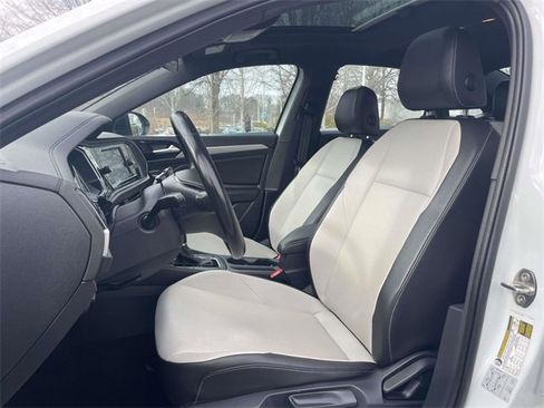 Used 2019 Volkswagen Jetta R-Line w/ R-Line Cold Weather Package image 18