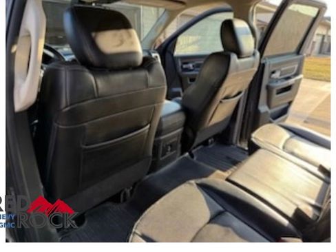 Used 2013 RAM 1500 Laramie w/ Convenience Group AWD/4WD image 5