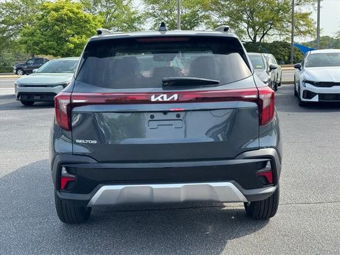 New 2026 Kia Seltos EX FWD image 4