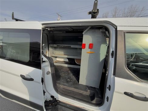 Used 2016 Ford Transit Connect XL image 15