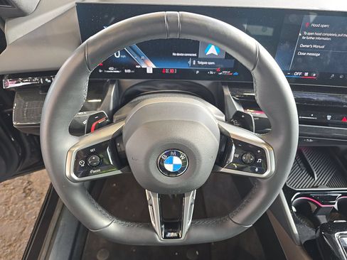 Used 2026 BMW 530i xDrive AWD/4WD image 4