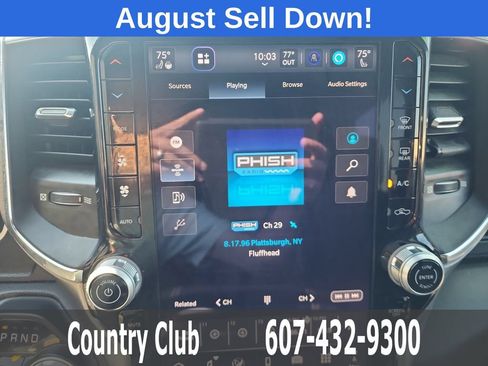 Used 2025 RAM 1500 Laramie AWD/4WD image 16