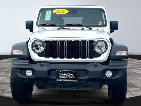 Used 2025 Jeep Wrangler Unlimited Sport AWD/4WD image 3