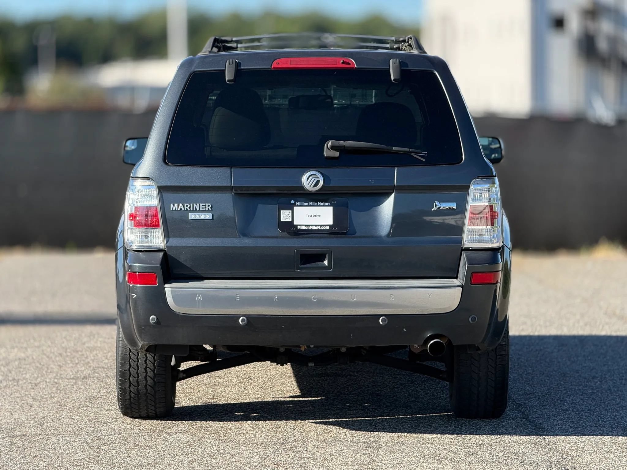 Used 2010 Mercury Mariner Premier FWD image 4