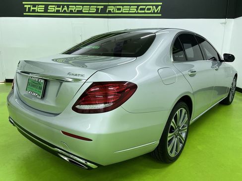 Used 2019 Mercedes-Benz E 300 4MATIC image 10