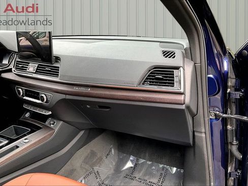 Used 2023 Audi Q5 2.0T Premium w/ Convenience Package AWD/4WD image 26
