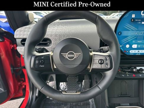 Used 2025 MINI Cooper 2-Door Hardtop image 14