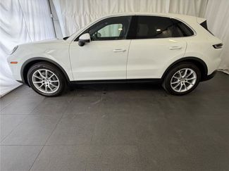Certified 2024 Porsche Cayenne video 2