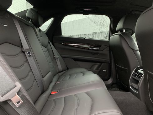 Used 2018 Cadillac CT6 Luxury image 33