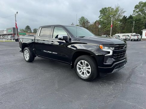 Used 2023 Chevrolet Silverado 1500 LTZ AWD/4WD image 4