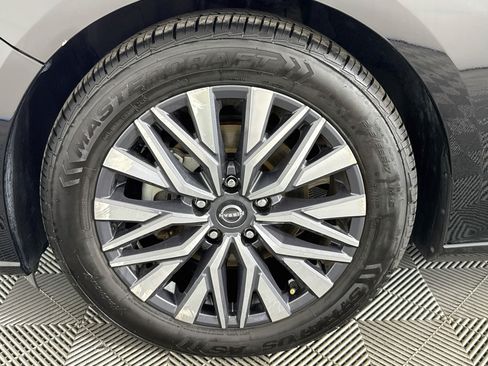 Used 2023 Nissan Altima 2.5 SV FWD image 36