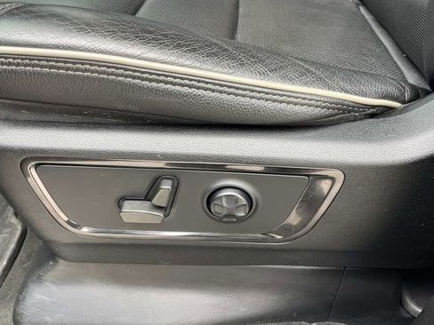 Used 2022 RAM 1500 Limited AWD/4WD image 28