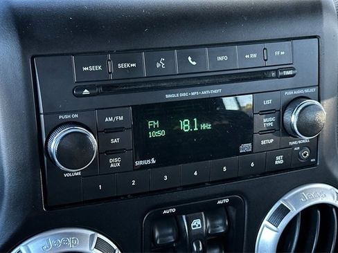 Used 2013 Jeep Wrangler Unlimited Sahara w/ Connectivity Group image 20