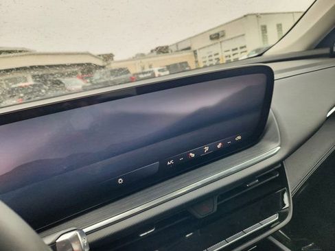 New 2026 Buick Envision Preferred AWD/4WD image 14