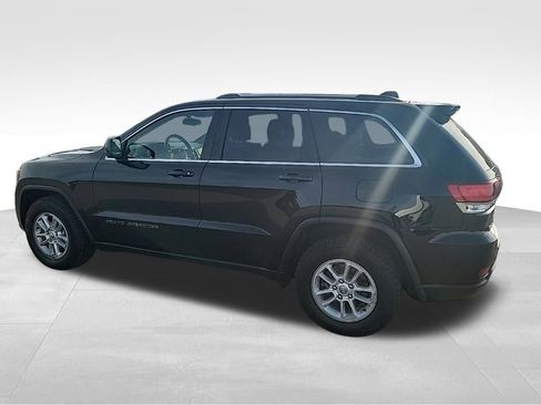 Used 2020 Jeep Grand Cherokee Laredo AWD/4WD image 10