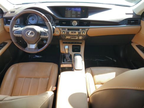 Used 2017 Lexus ES 350 image 16