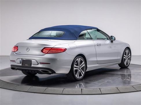 Used 2019 Mercedes-Benz C 300 Cabriolet image 12