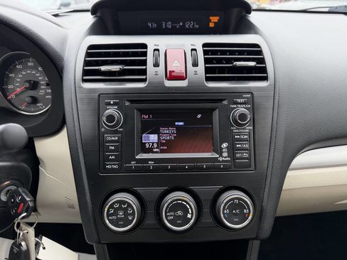 Used 2014 Subaru Crosstrek 2.0i Limited image 31