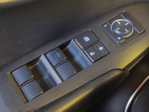 Used 2015 Lexus NX 200t FWD w/ Premium Package image 27