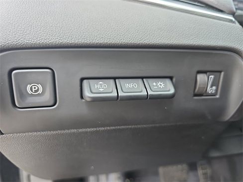 Certified 2023 Buick Enclave Avenir w/ Avenir Technology Package image 26