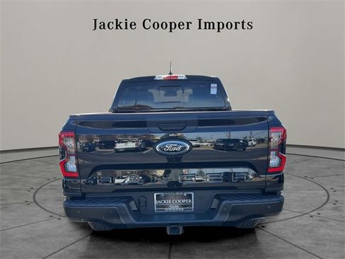 Used 2025 Ford Ranger Lariat w/ FX4 Off-Road Package image 4