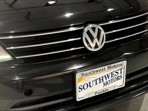 Used 2017 Volkswagen Jetta S image 31