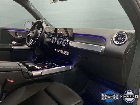 Used 2023 Mercedes-Benz EQB 300 4MATIC w/ Pinnacle Package image 23