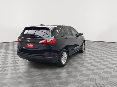 Used 2020 Chevrolet Equinox LS w/ LS Convenience Package AWD/4WD image 35