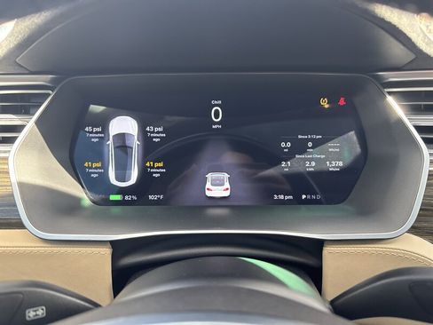 Used 2015 Tesla Model S 70 RWD image 39