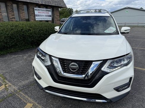 Used 2018 Nissan Rogue SL w/ Premium Package AWD/4WD image 2