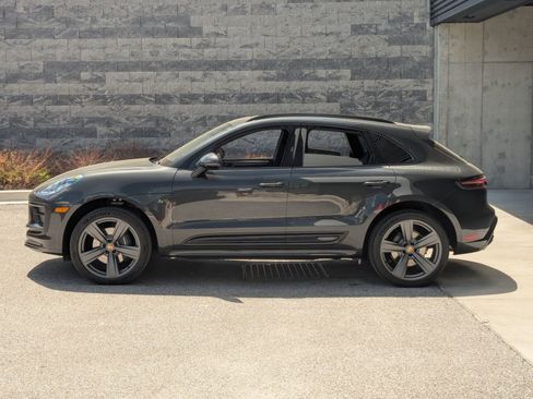 New 2026 Porsche Macan AWD/4WD image 2