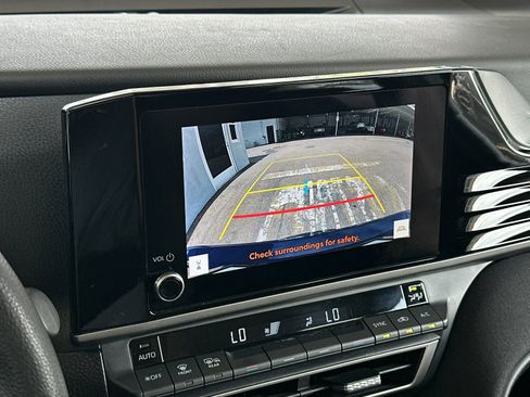 Used 2025 Toyota Camry LE FWD image 16