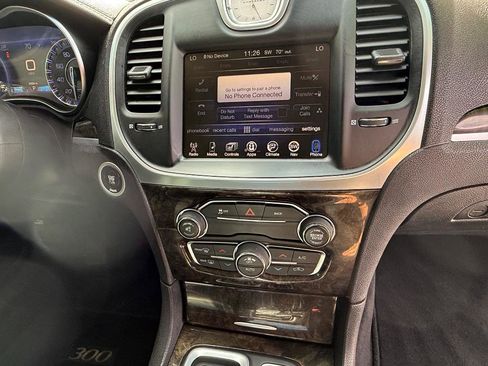 Used 2015 Chrysler 300 C image 14