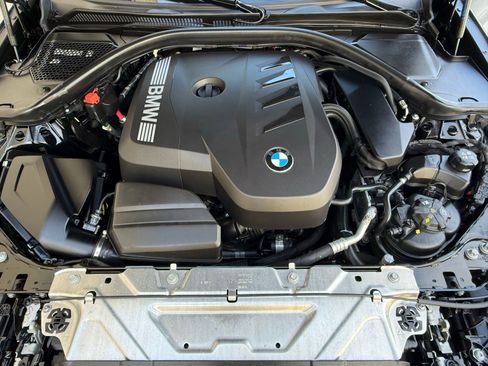 Used 2025 BMW 330i Sedan w/ Premium Package image 32