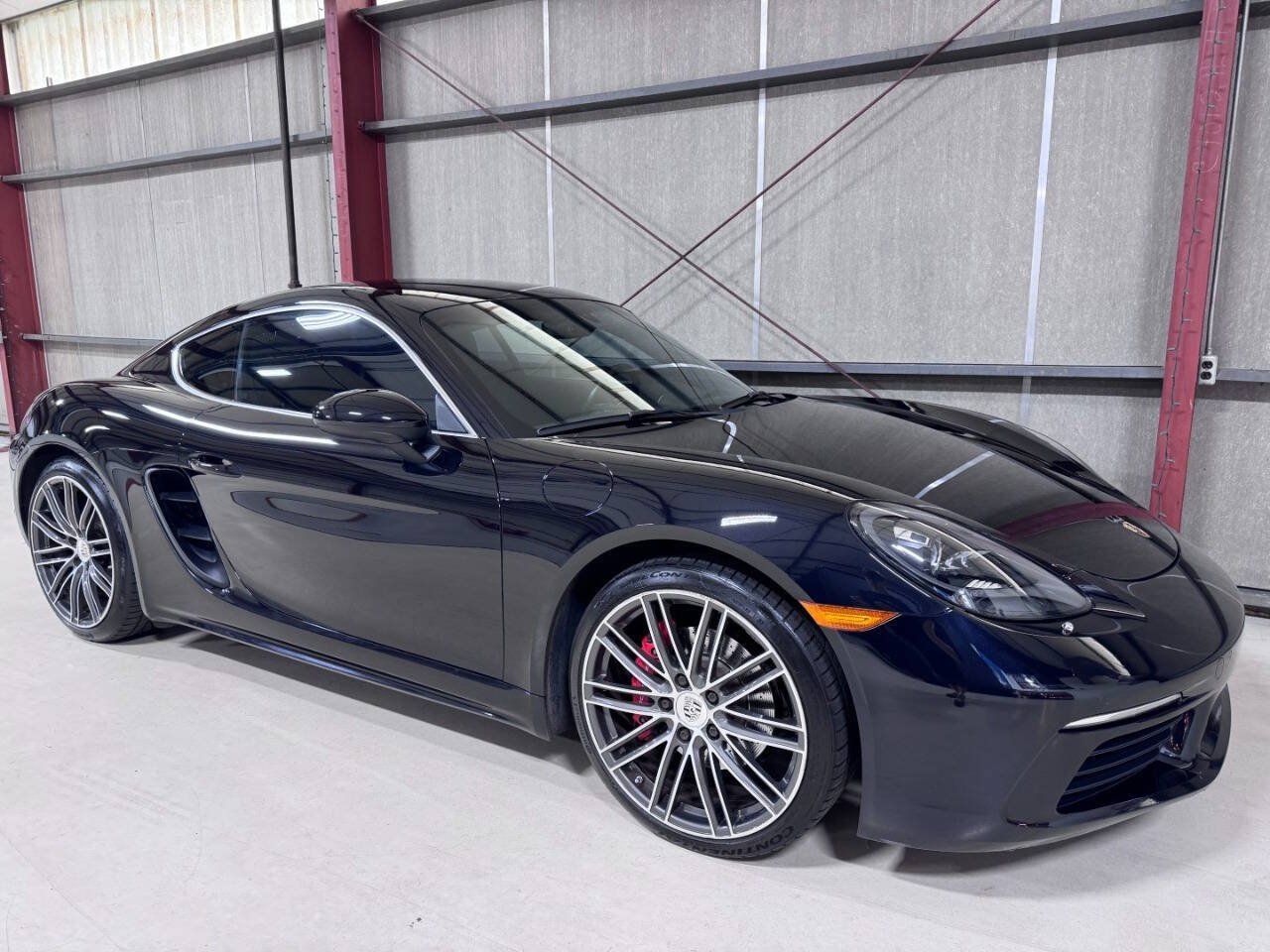 Used 2018 Porsche 718 Cayman S RWD image 32