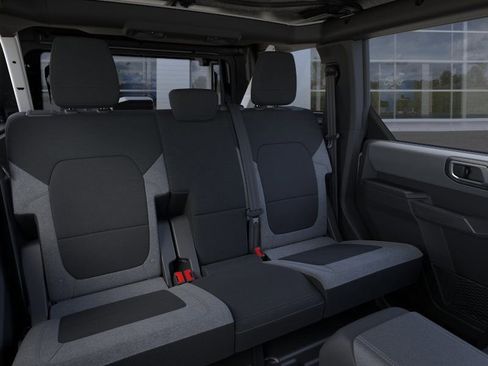 New 2026 Ford Bronco 4-Door image 11