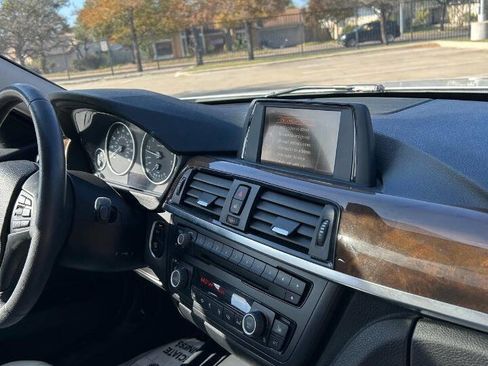 Used 2015 BMW 320i Sedan image 52